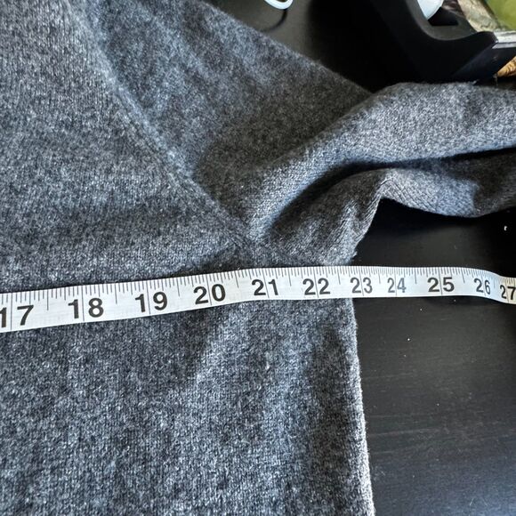 Charter Club Sweater Women 1X Luxury Cashmere V neck Minimalist Grey - Picture 6 of 9